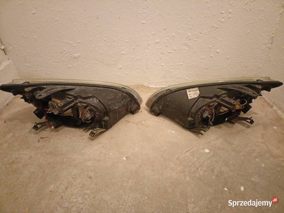 Reflektory Ford do Focus MK2 2005r używane Łódź
