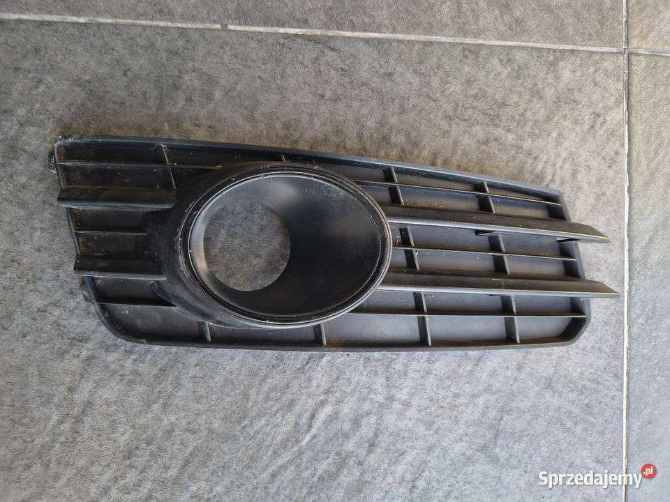 Maskownica Kratka Osłona Halogenu Audi A7 osobowe mazowieckie Dziecinów