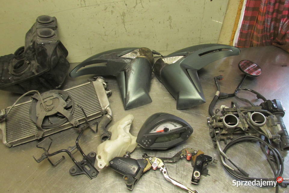 Lewy bok Kawasaki ER6 11r Sandomierz