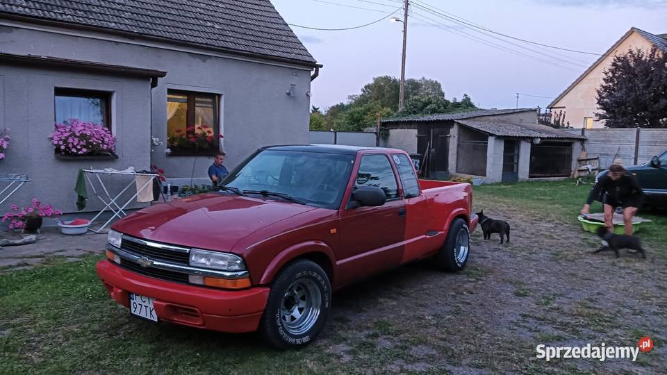 Sprzedam Chevrolet s10 pickup Rok produkcji 1999 Śrem