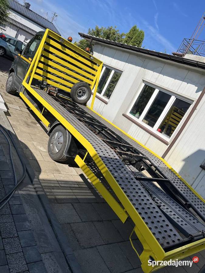 najazd Autolaweta Rok produkcji 2000 Iveco Radomsko