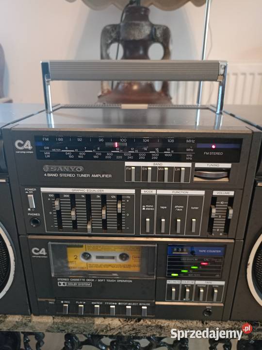 Zabytkowy Radiomagnetofon SANYO C4 Japan Vintage Drawski Młyn