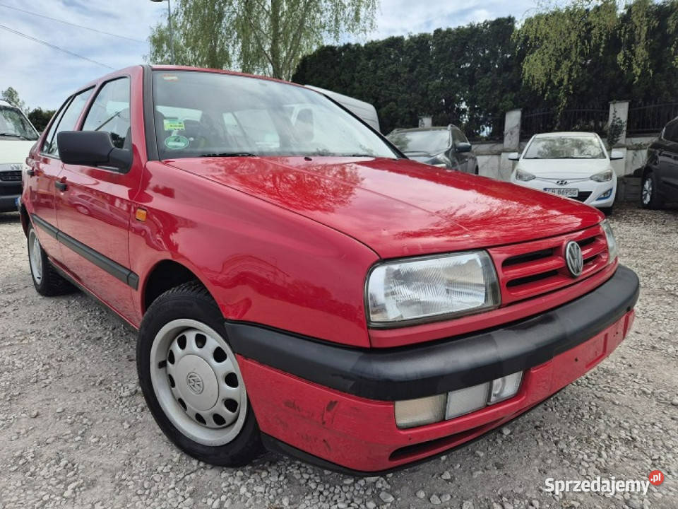 Volkswagen Vento 99000 Oryginał Automat czerwony Bydgoszcz