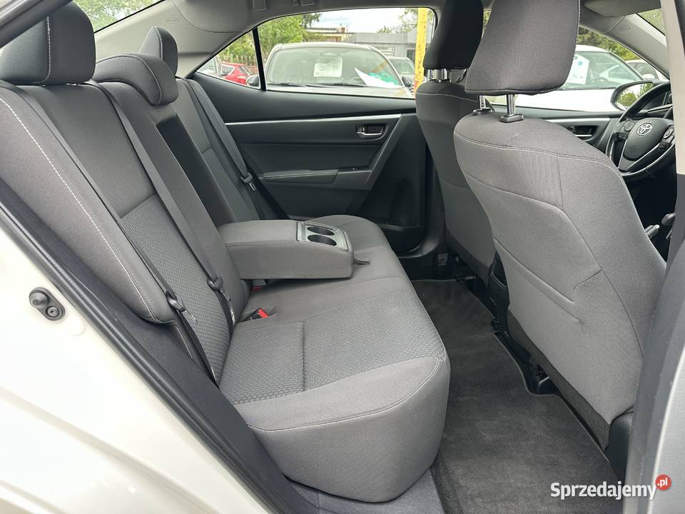 Toyota Corolla 16 benzynaBiała perłaKamera gniazdo AUX Corolla Warszawa