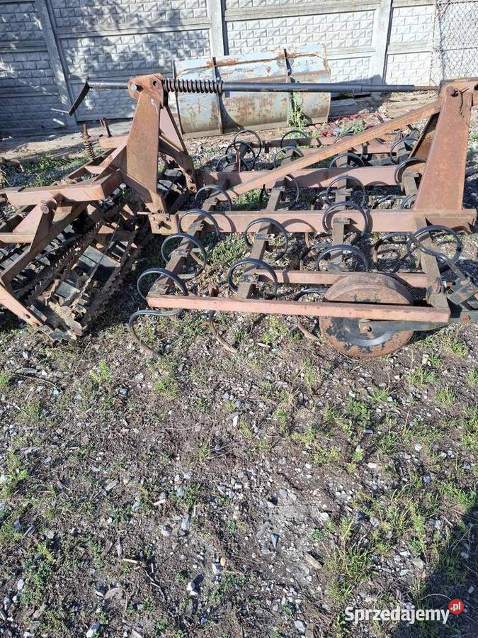 Agregat uprawowy na docisku Dziekan Pozostałe świętokrzyskie Nowa Słupia