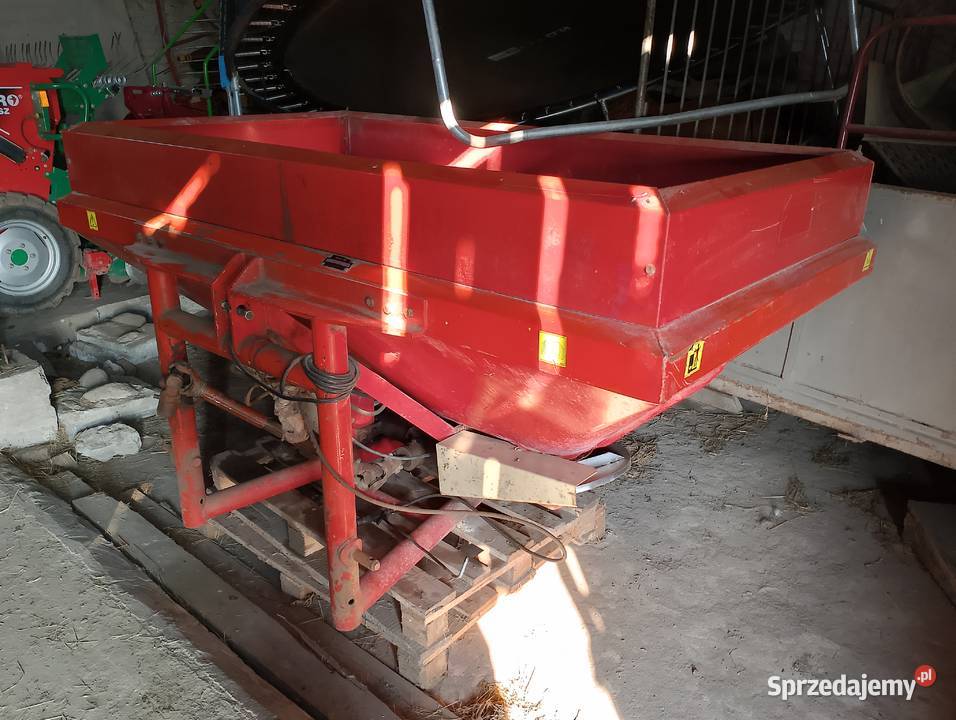 Rozsiewacz nawozu 1500 litrów hydraulika nieuszkodzony Łęczyca
