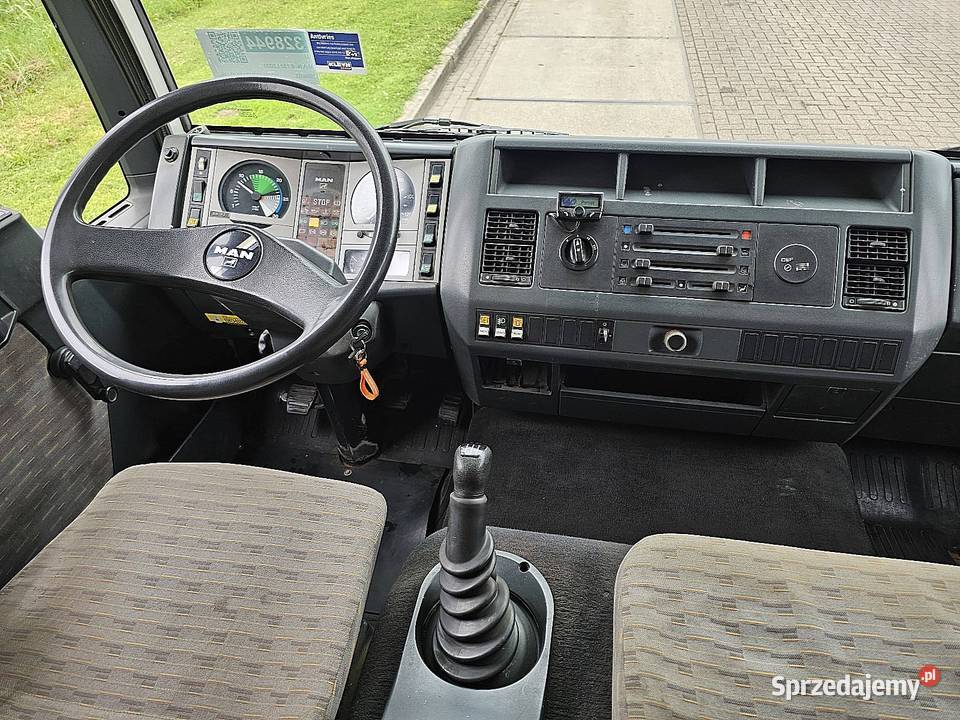 MAN 8150 L2000 MANUAL 3SEATS kontener 4x2 1996