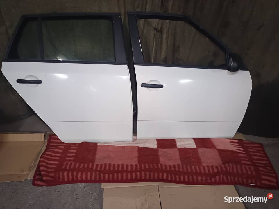 Kompletne białe drzwi Skoda Fabia 2 ll lift Poznań