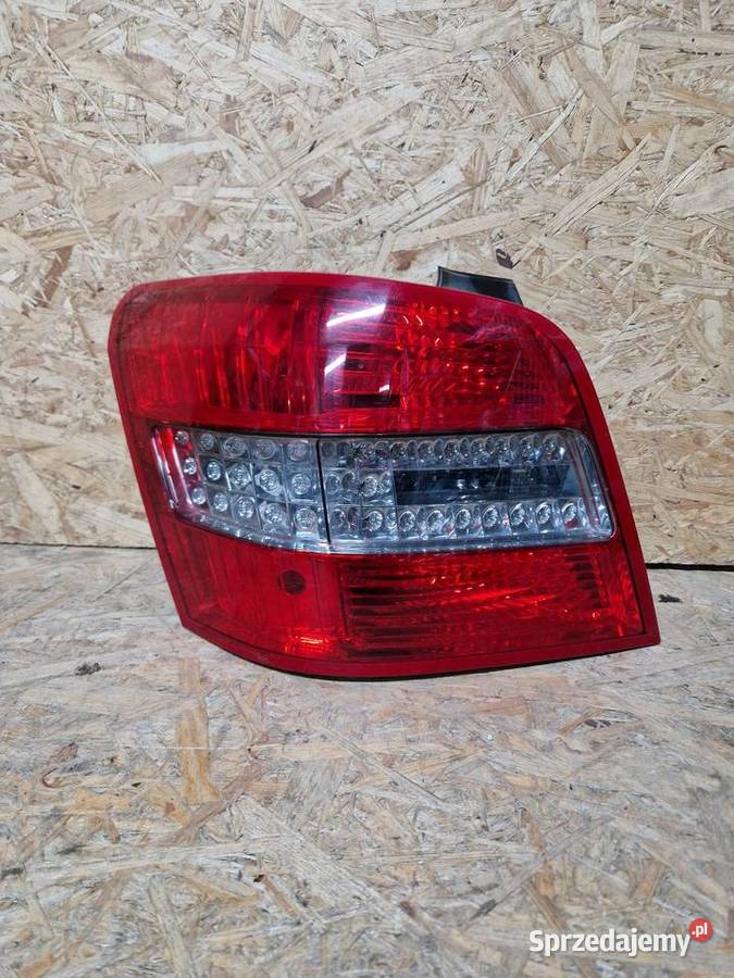 Mercedes GLK X204 Lampa lewy tył led 2048202564 Kopacz