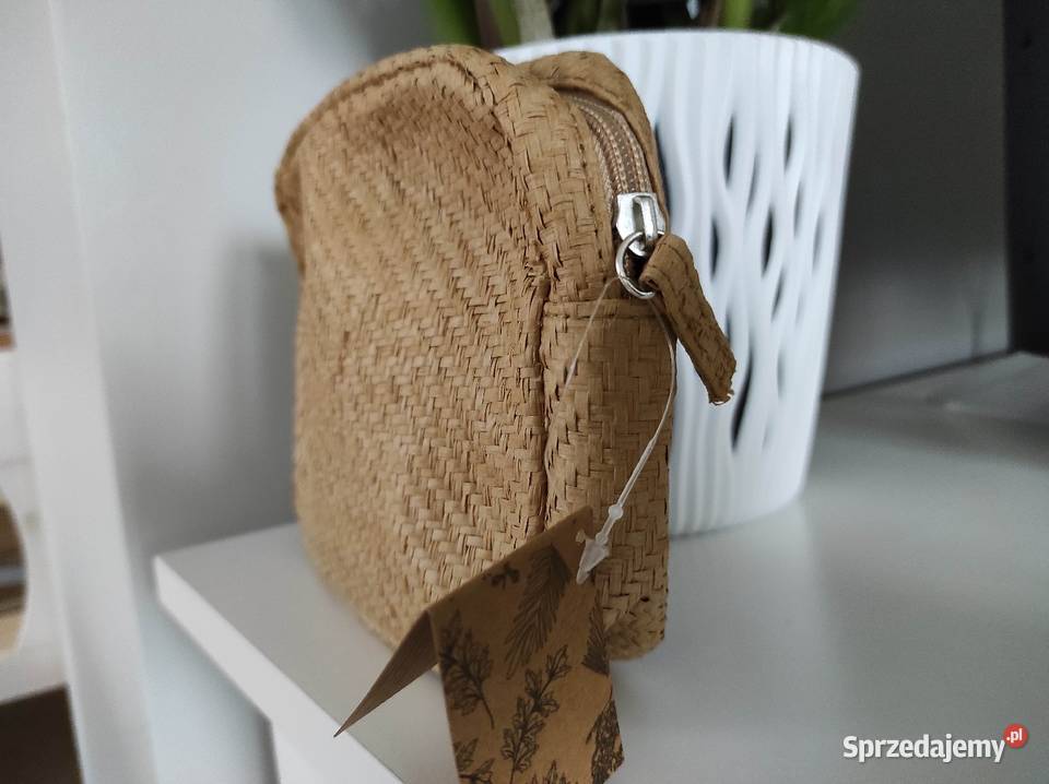 Nowa kolorowa kosmetyczka damska Yves Rocher Kosmetyczki i kuferki Płock sprzedam