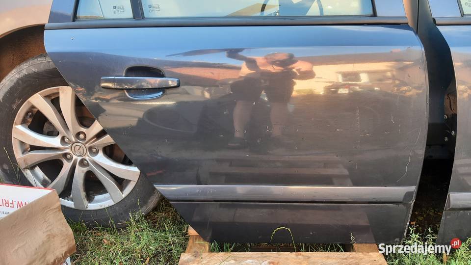 drzwi prawe lak Z168 Opel Astra H III kombi Motoryzacja Dębno sprzedam