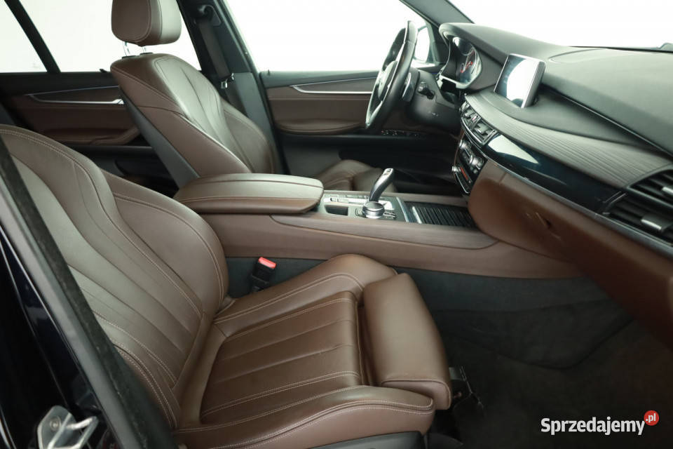 BMW X5 xDrive40e elektrycznie ustawiane fotele