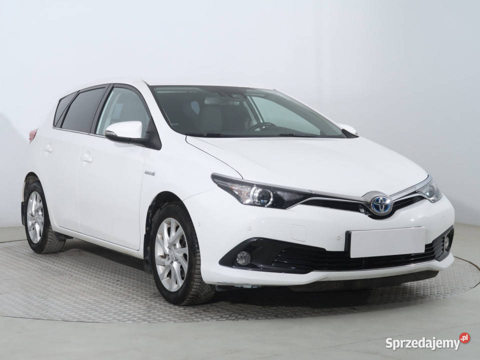 Toyota Auris Hybrid tempomat Katowice