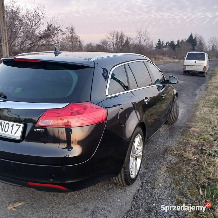 Opel insignia kombi 20 dizel elektrycznie ustawiane fotele wielkopolskie Poznań sprzedam