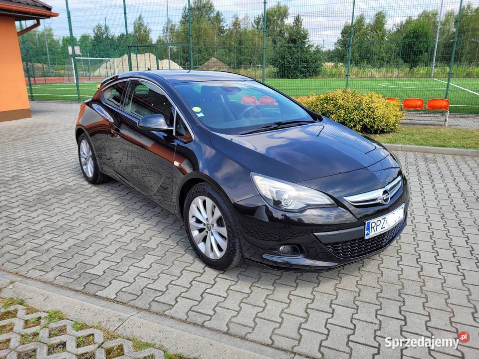 Opel Astra GTC Mały przebieg do końca tempomat