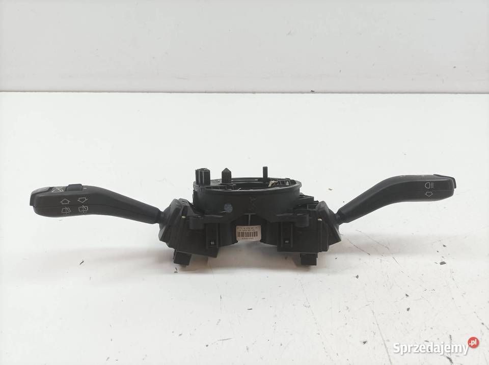 PRZEŁĄCZNIK ZESPOLONY TAŚMA KPL 8379091 Bmw