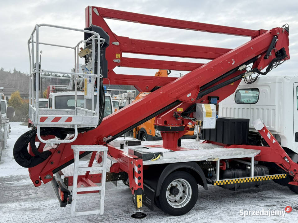 Nissan Cabstar Podnośnik Koszowy Manotti GDX 20 nieuszkodzony Widełki