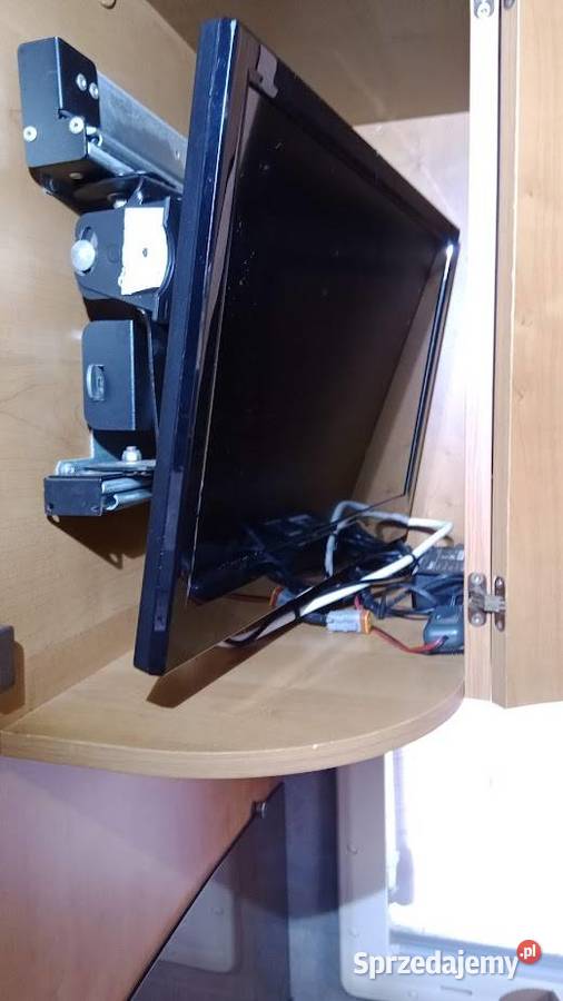 Automatyczna antena sat Oyster2 zestaw z TV Jeżów Sudecki