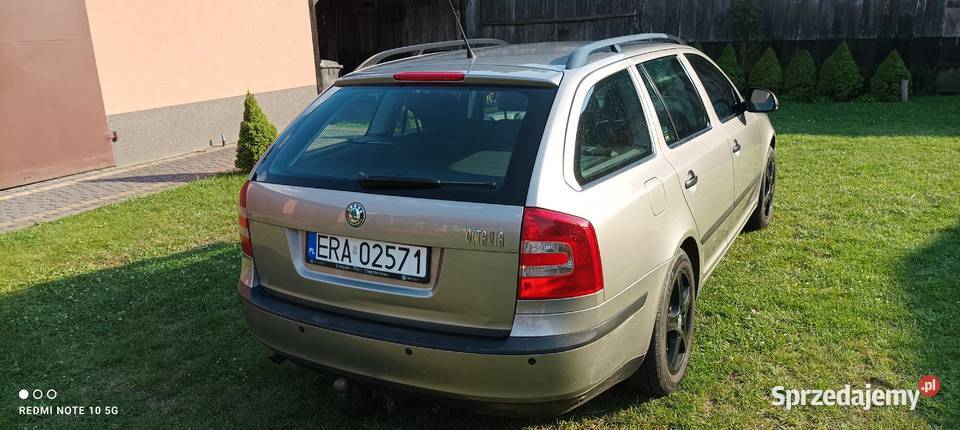 Skoda Octavia 2 16 MPI BenzynaLPG Octavia łódzkie Budzów
