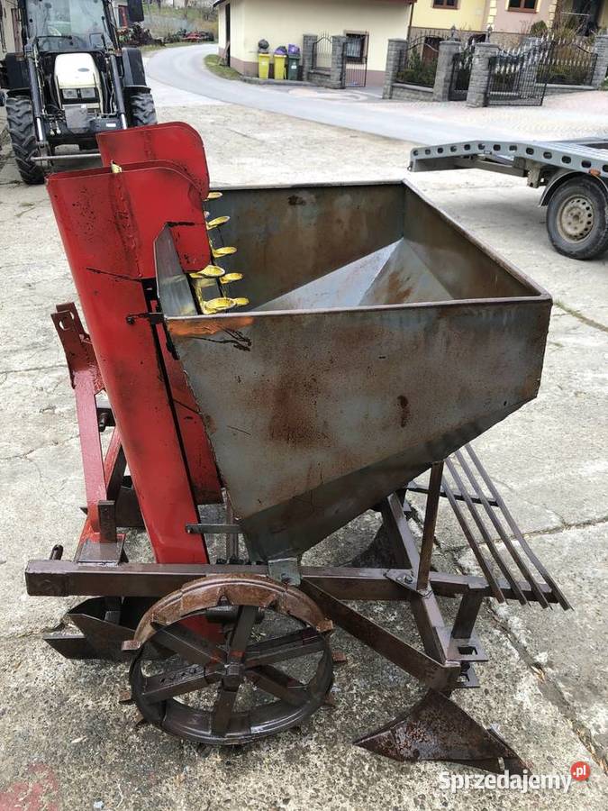 Sadzarka do ziemniaków kartofli Polska nie Akpil Konina