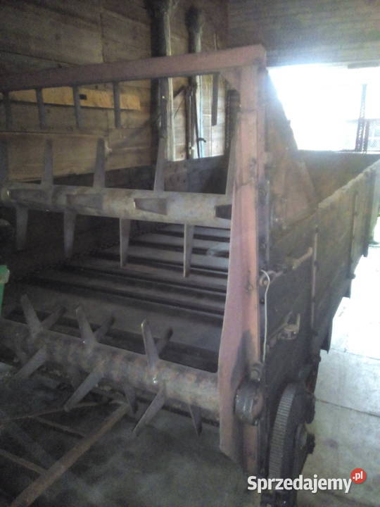 ROZRZUTNIK OBORNIKA jednoosiowy Rozrzutniki obornika Strzałkowo