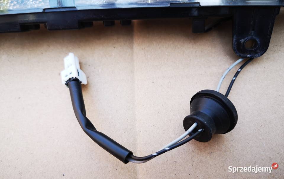 Górne światło stop Mitsubishi ASX 1019 trzecie Warszawa