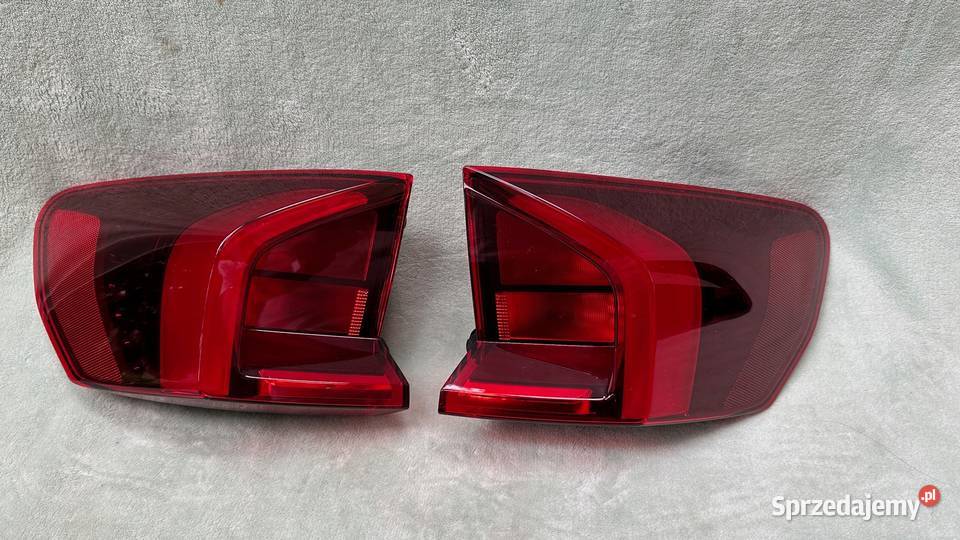 BMW X1 U11 LAMPA PRAWA TYLNA ZWYKŁA W BŁOTNIK Gorzów Wielkopolski
