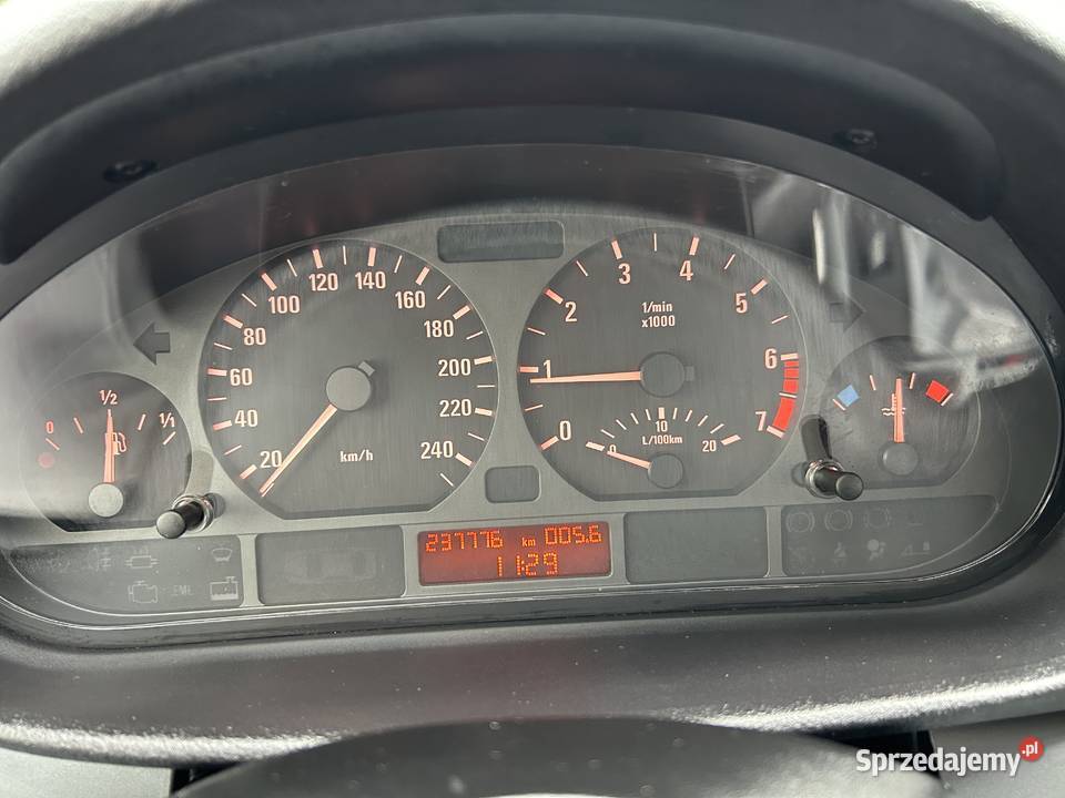 Bmw 318i Climatronic Alufelgi isofix Ostrzeszów