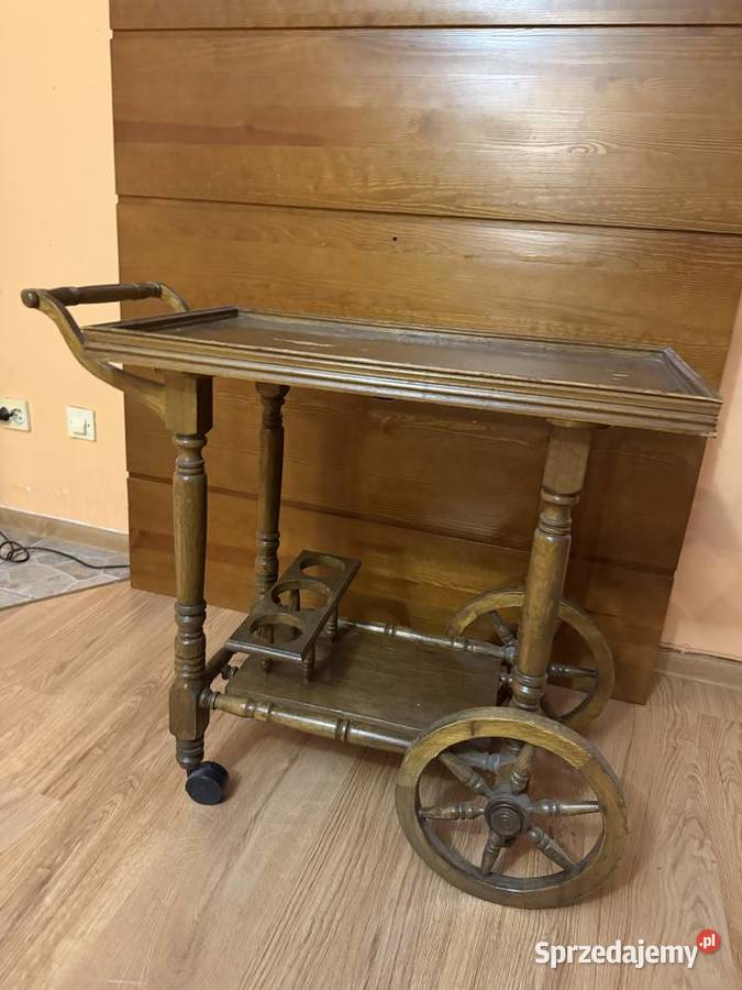 Sprzedam zestaw mebli drewnianych Młynisko