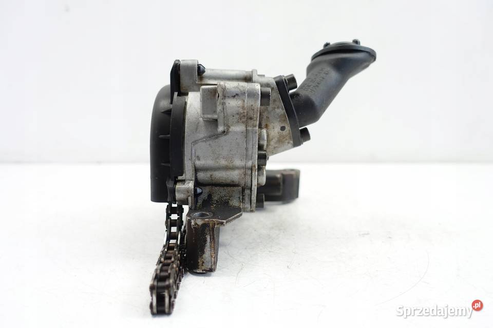 VW Golf V 16 FSI POMPA OLEJU 113670201 oryginał Blok silnika