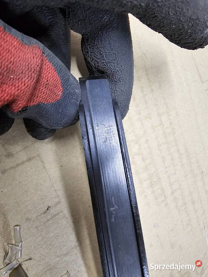 Triumph 675 Daytona ślizg prowadnica rozrządu dolnośląskie Jelenia Góra