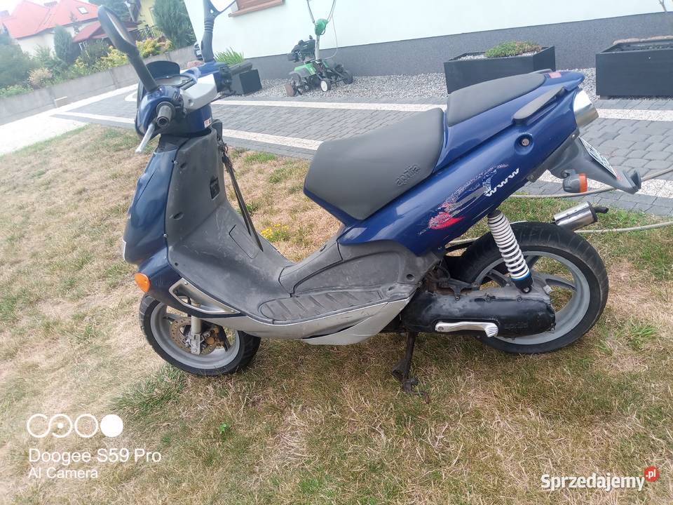 Sprzedam Aprilia sr 50 elektryczny starter Rawicz sprzedam