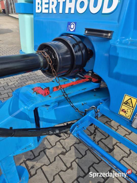 Opryskiwacz Berthoud racer 21m własna hydraulika nieuszkodzony Maków