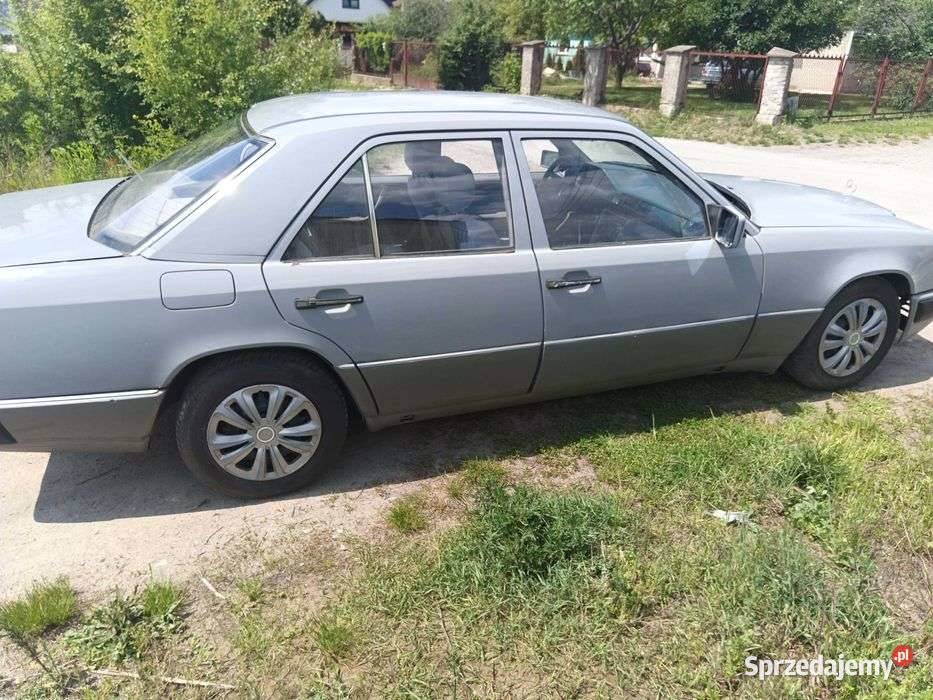 MercedesBenz W124 manualna Radom