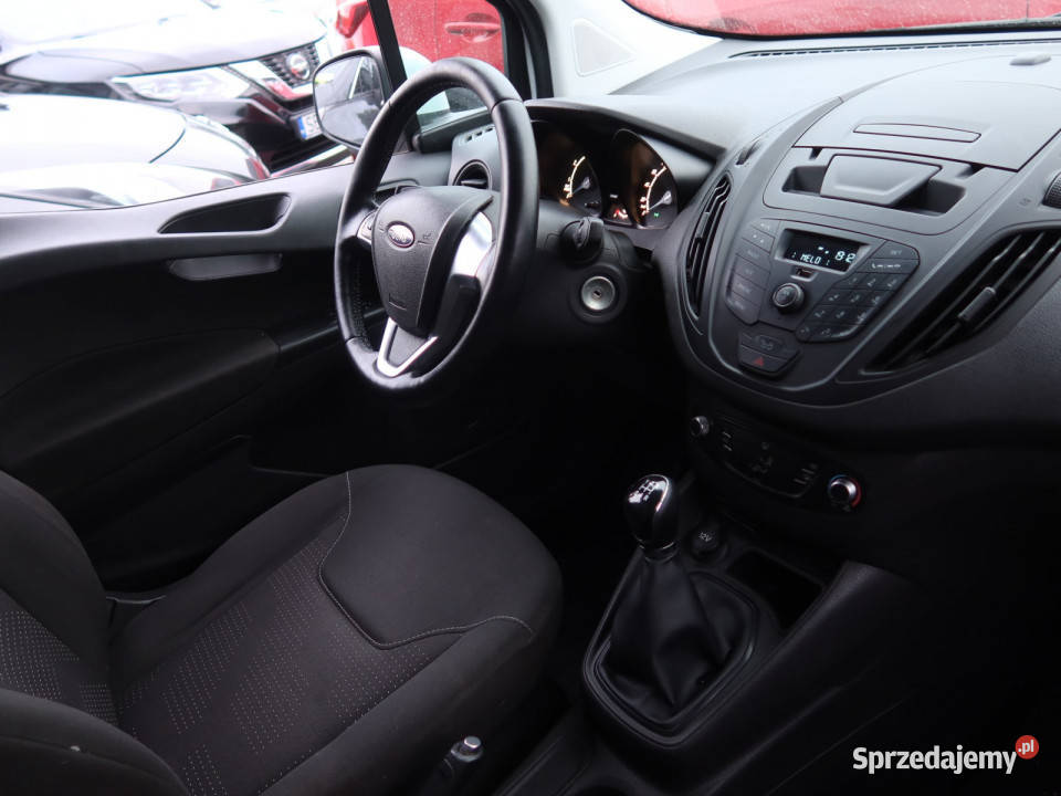 Ford Transit Courier 10 EcoBoost wspomaganie kierownicy