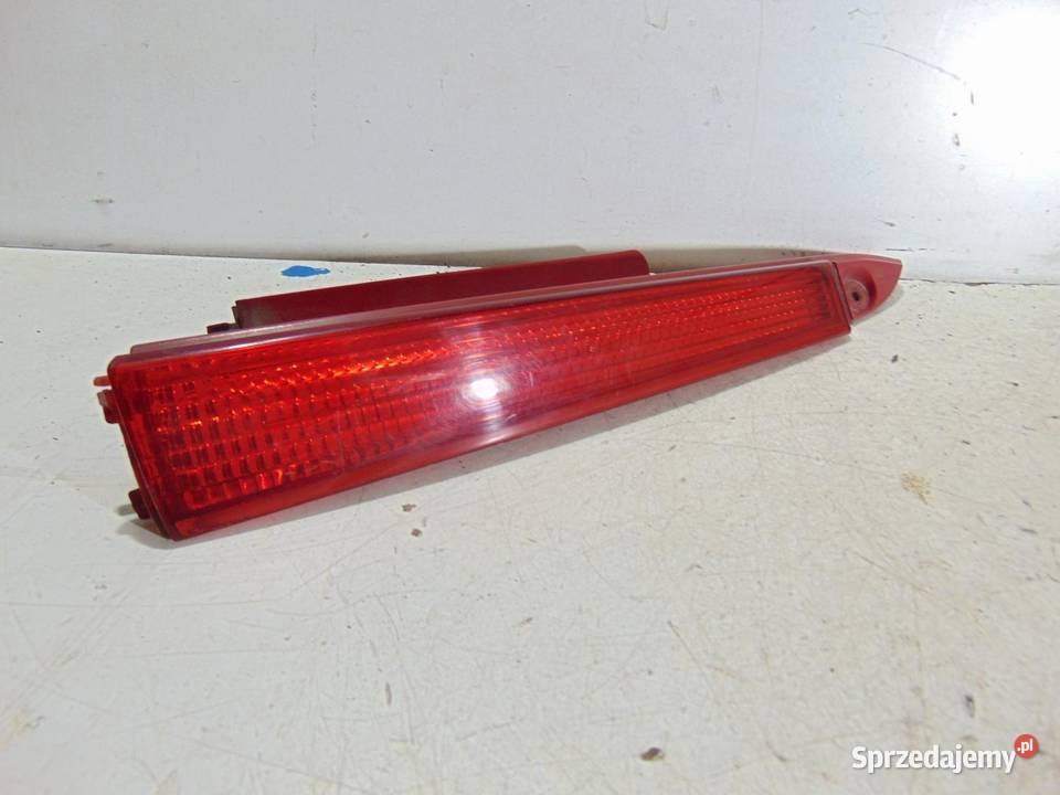 LAMPA ODBLASK PRAWA TYLNA TYŁ CITROEN C4 I HB osobowe