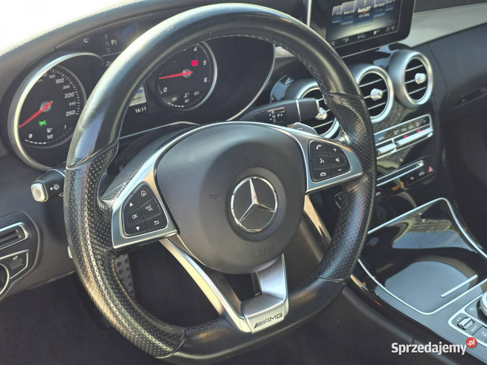 Mercedes C 220 AMG Mercedes C W205 220d 4Matic 2143cm3 Mercedes-Benz podlaskie Białystok