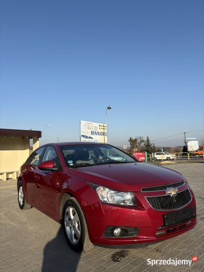 CHEVROLET CRUZE nieuszkodzony