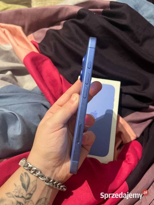 Telefon Apple iPhone 16 Blue 8GB Ram 128gb ROM sprzedam