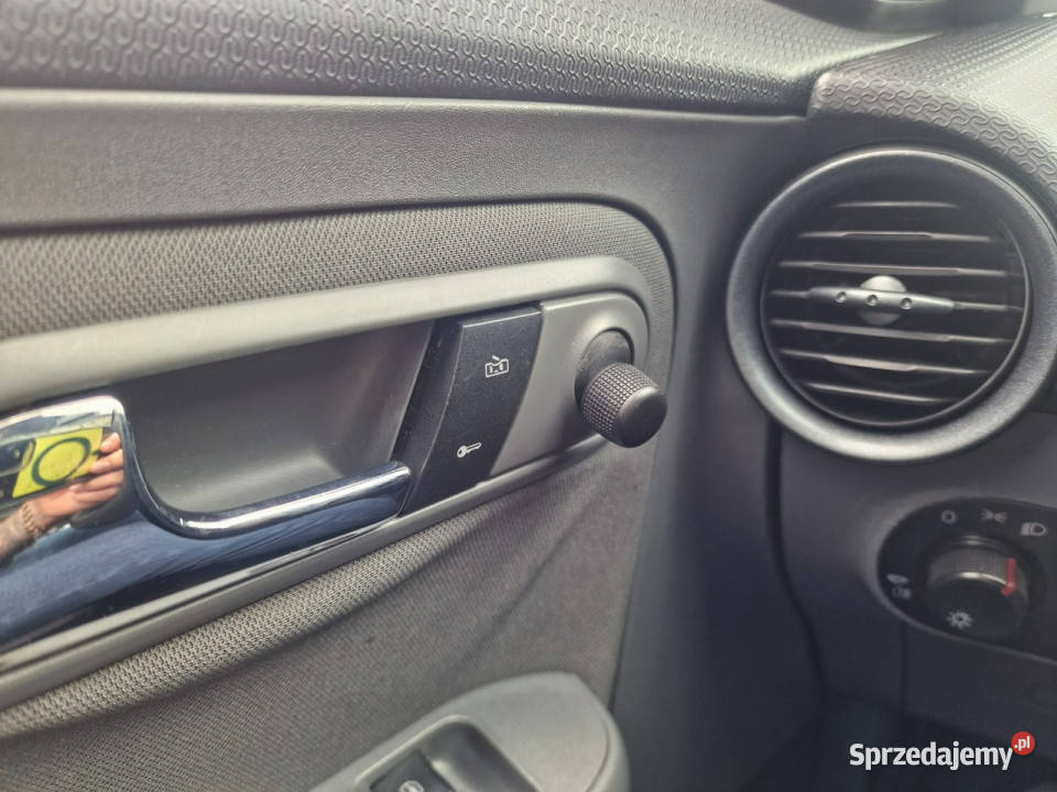 Seat Ibiza 12 Benzyna 69 Klimatyzacja El Szyby Słupsk sprzedam