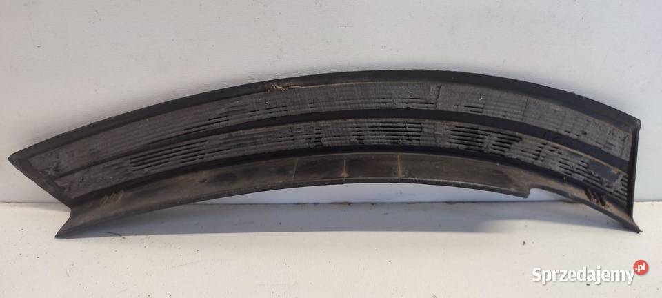 SKODA KAROQ LISTWA ZDERZAKA LEWY TYŁ 57A853025A Listwy i nakładki