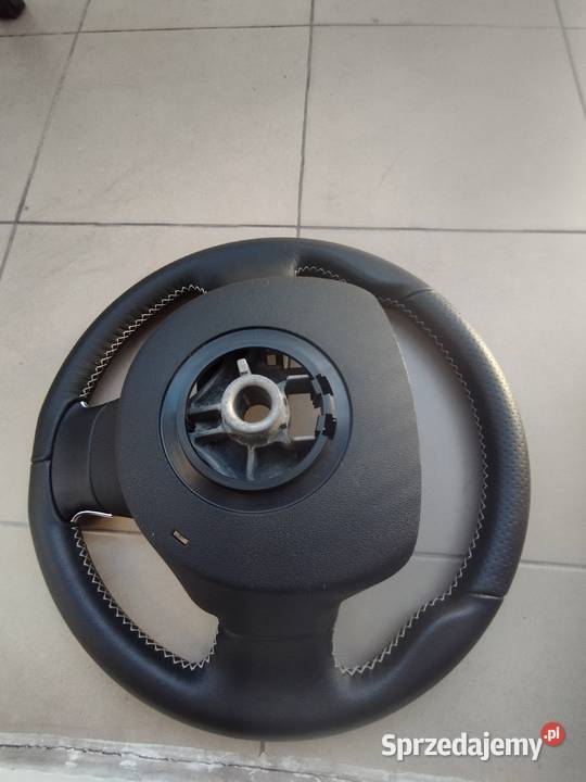 Skórzana kierownica Citroen C3 PICASSO 96848990 Sypniewo