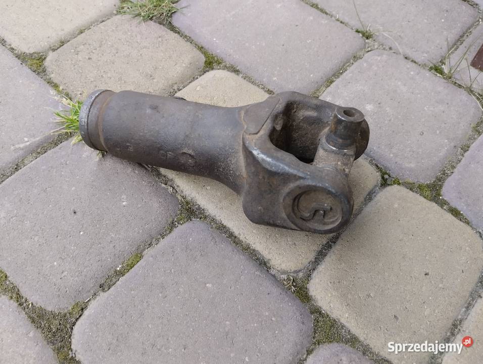 Jarzmo przegubu F328369 przegub wału krzyżak