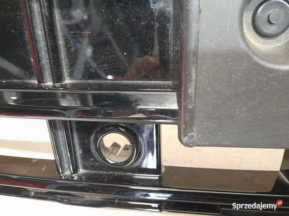VW TOUAREG III RLINE KRATKA ŚRODKOWA ZDERZAKA Goleniów