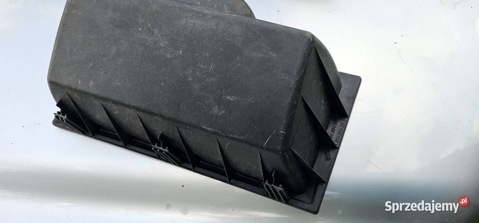 Pokrywa silnika mercedes w210 42v8 1190900412 Zbąszyń