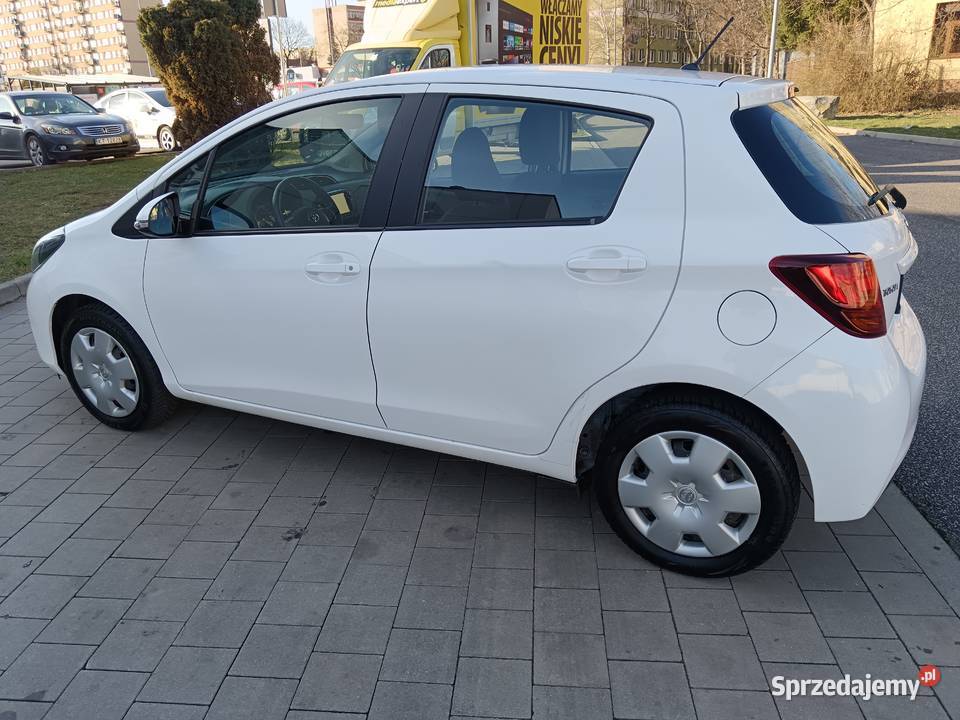 Toyota Yaris serwis w ASO6biegowa 13 nie 10 Tarnów sprzedam