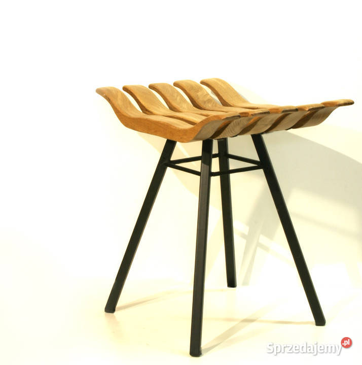 stołek taboret wygodny profilowany naturalny dąb Warszawa