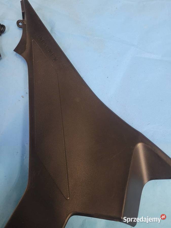 Kawasaki ninja ZX 400 1823 osłona plastik bok