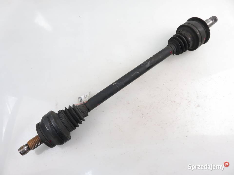 PÓŁOŚ LEWA TYLNA MERCEDES C207 E 350 CGI osobowe