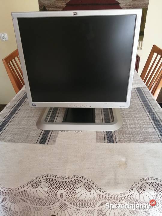 Oddam 1 komputer i monitor Katowice